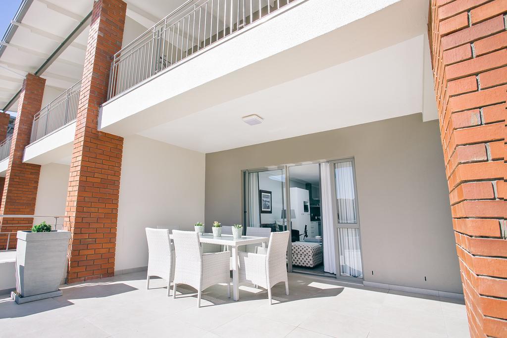 Superior Apartment Mayfair Cape Town Exterior photo